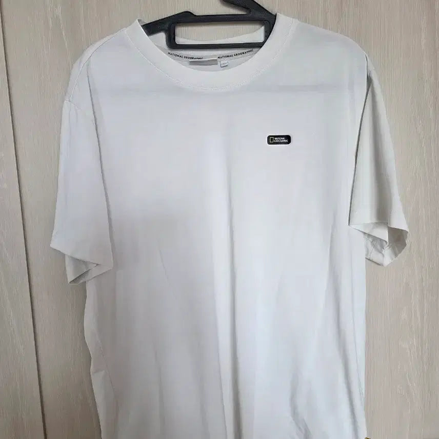 [BUNJANG] National Geographic Men's Short-Sleeve T-Shirt Size 105 / 남성 네셔널지오그래픽 반팔티 105