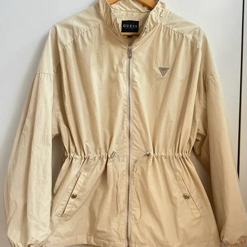 [BUNJANG] Guess Windbreaker Jacket Beige M / 게스 바람막이 자켓 베이지 M