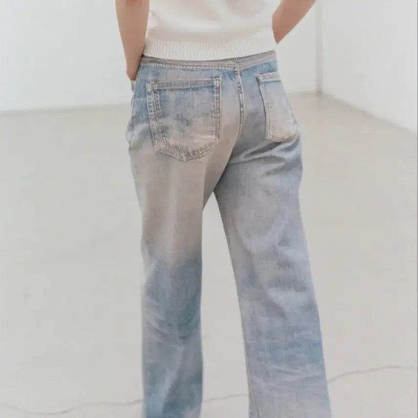 [BUNJANG] LEBA Digital Print Relaxed Denim / 르바 디지털 프린트 릴렉스 데님( 정가20만 )