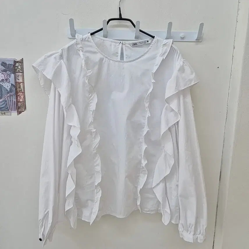 [BUNJANG] Zara Frill Blouse White / 자라 프릴 블라우스 화이트