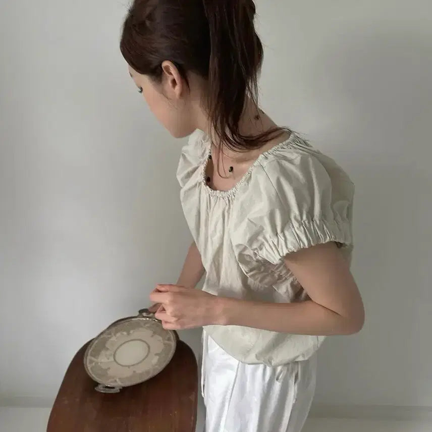 [BUNJANG] Mare Shirring Blouse - Beige / Mare 마레 셔링블라우스 새상품 베이지만가능