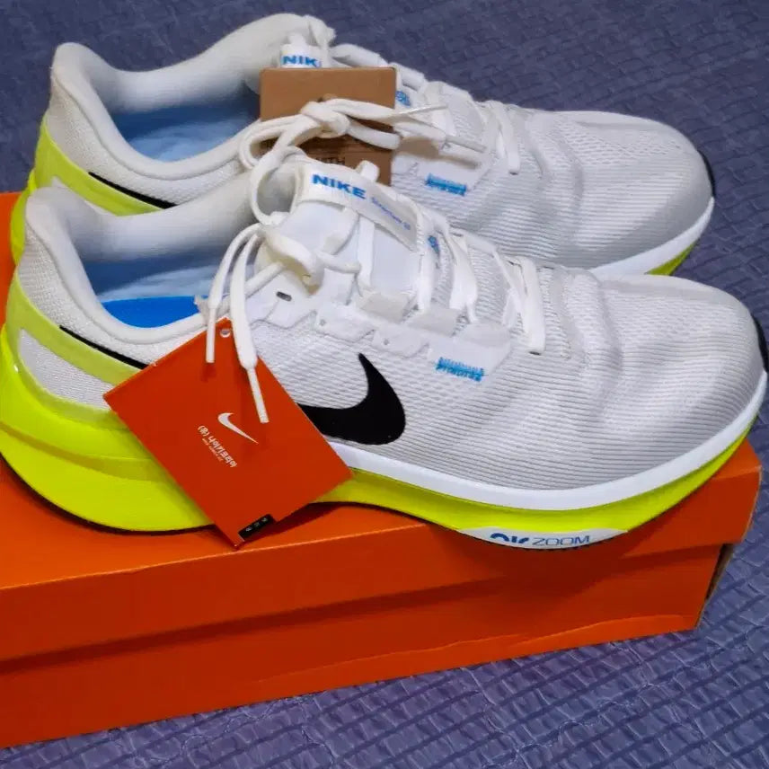 [BUNJANG] Nike Air Zoom Structure 25 Running Shoes 290 / (새상품) 나이키 운동화 에어 줌 스트럭처25 러닝화 290
