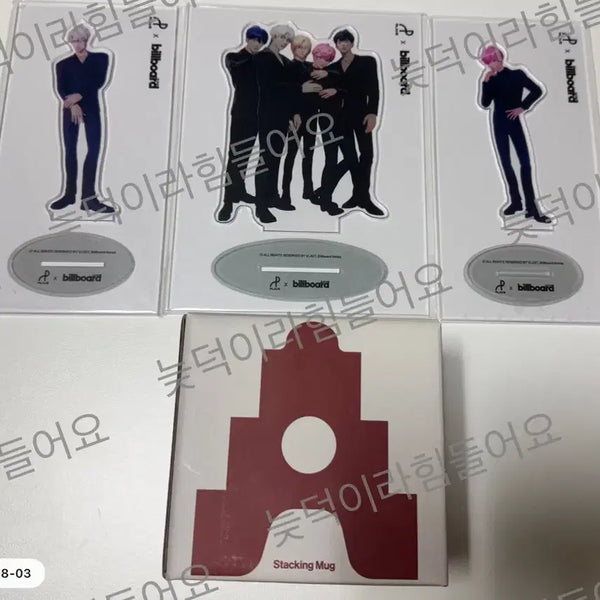 [BUNJANG] PLAVE Asterum Mug Cup & Billboard Acrylic Stand Set / 플레이브 아스테룸 머그컵, 빌보드 아크릴 스탠드