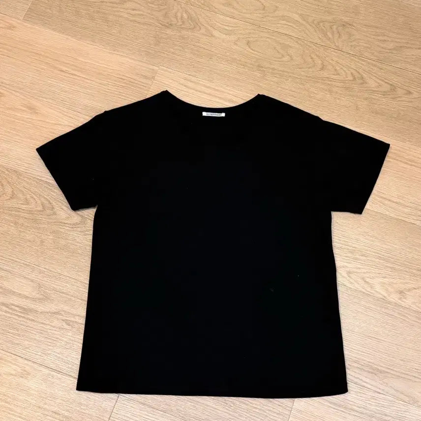 [BUNJANG] Le17septembre Black T-Shirt / Le17septembre 티셔츠