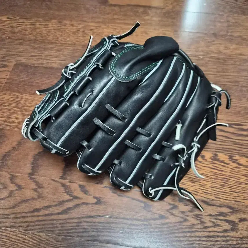 [BUNJANG] Nippon NO LIMIT Pitcher's Baseball Glove / 일본 NO LIMIT 투수글러브