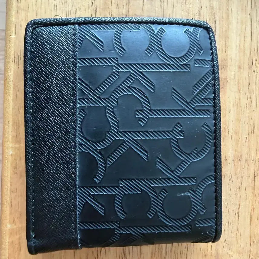 [BUNJANG] Calvin Klein Bifold Wallet / 캘빈클라인 반지갑 판매합니다
