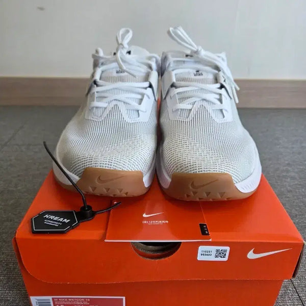 [BUNJANG] Nike Metcon 10 White Platinum Tint Men's Training Shoes Size 280 / 나이키 메트콘 10 화이트 플래티넘 틴트 280