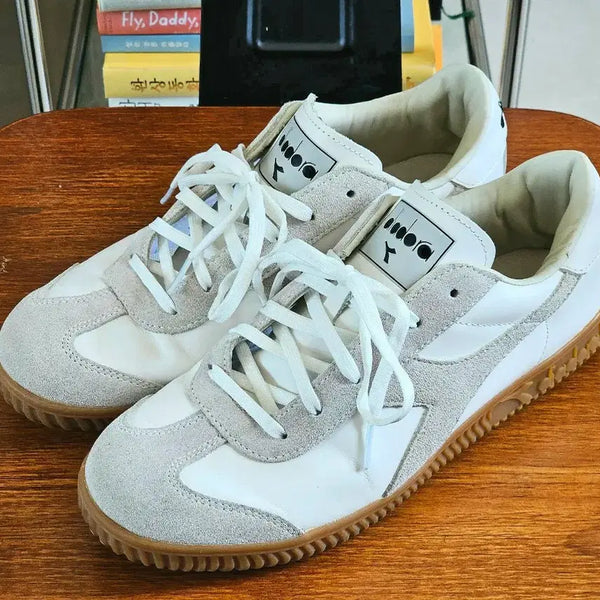 [BUNJANG] Diadora Court Leather Sneakers (White & Gum Sole) - Men's 270mm / 디아도라 코트 천연가죽 270 스니커즈