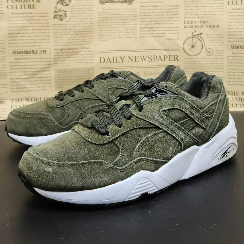 [BUNJANG] Puma R698 Women's Sneakers 240 / 푸마 R698 여성운동화240