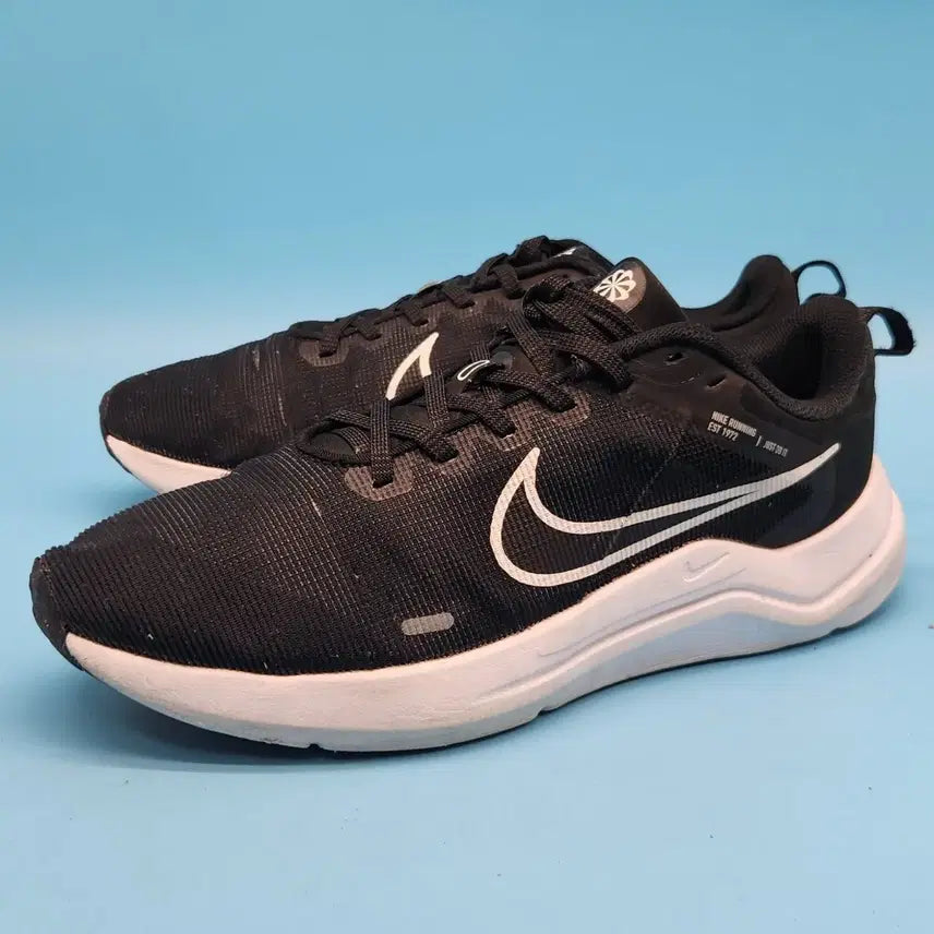 [BUNJANG] Nike Downshifter 12 Sneakers 255 / 나이키 다운시프터12 운동화 255