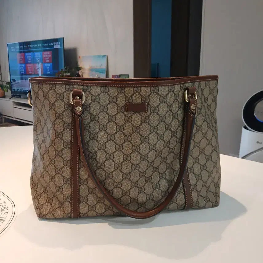 [BUNJANG] Gucci GG Supreme Joy Shopper Bag with Keychain / 구찌쇼퍼, 키링포함 정품