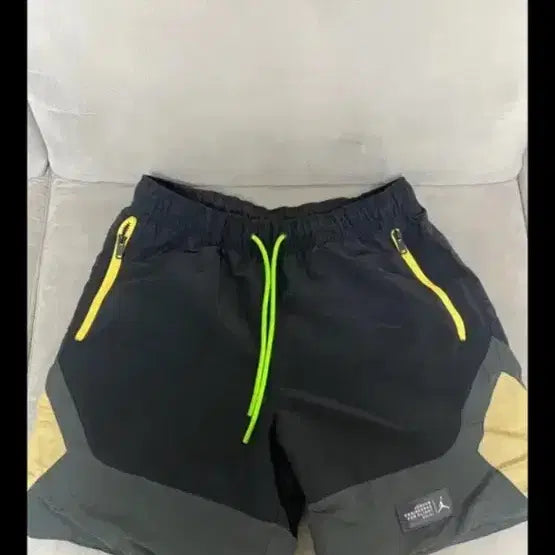 [BUNJANG] Jordan Engineered for Flight Woven Shorts Black XL / 조던 Engineered for Flight 우븐 쇼츠 블랙 XL