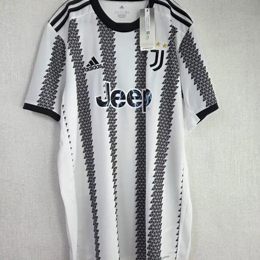 [BUNJANG] Juventus 22-23 Home Jersey / 22-23 유벤투스 홈 유니폼