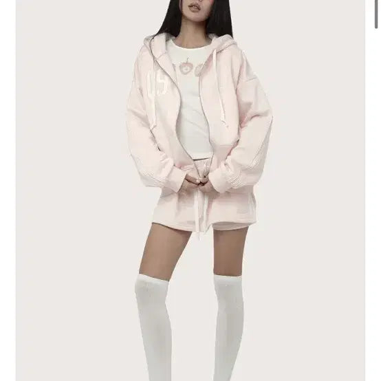 [BUNJANG] Klclavier 09 Numbering Hooded Zip-Up Pink / 클리시어 09 넘버링 후드집업 핑크