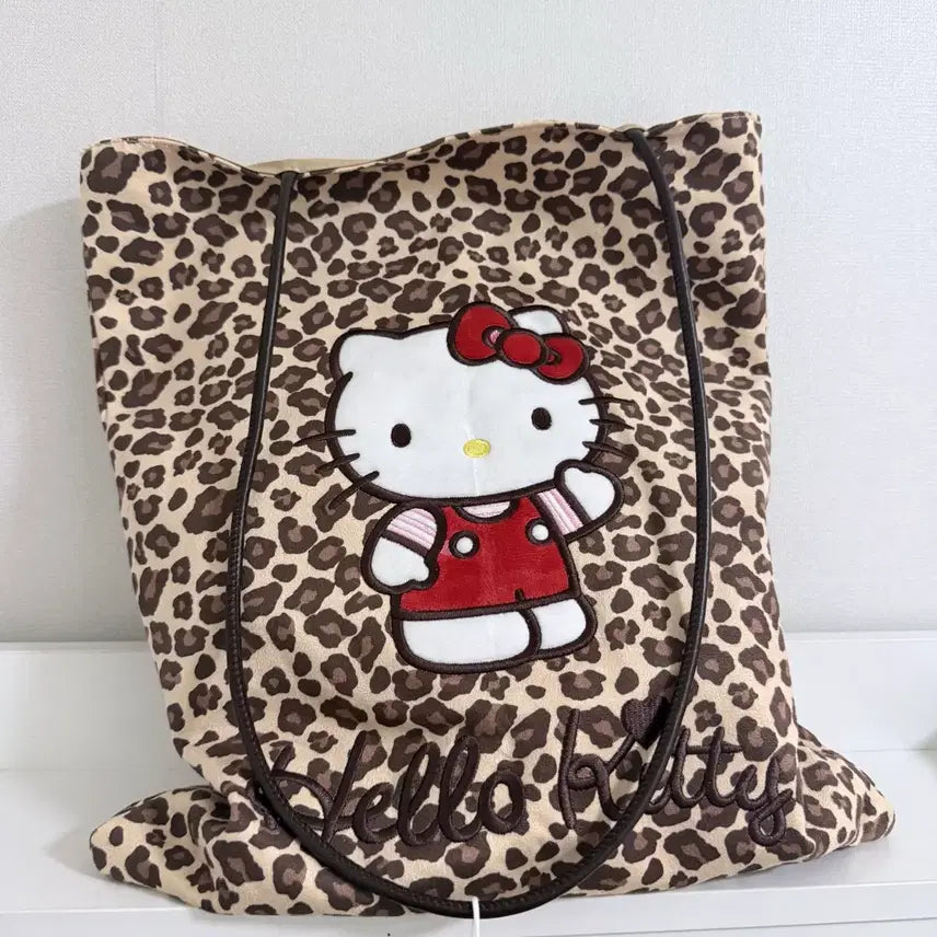 [BUNJANG] Sanrio Hello Kitty Gal Leopard Tote Bag / [산리오정품] 헬로키티 갸루 레오파드 토트