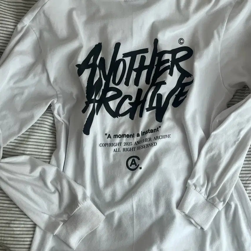 [BUNJANG] Another Archive Long Sleeve White / 어나더아카이브 롱슬리브 화이트W