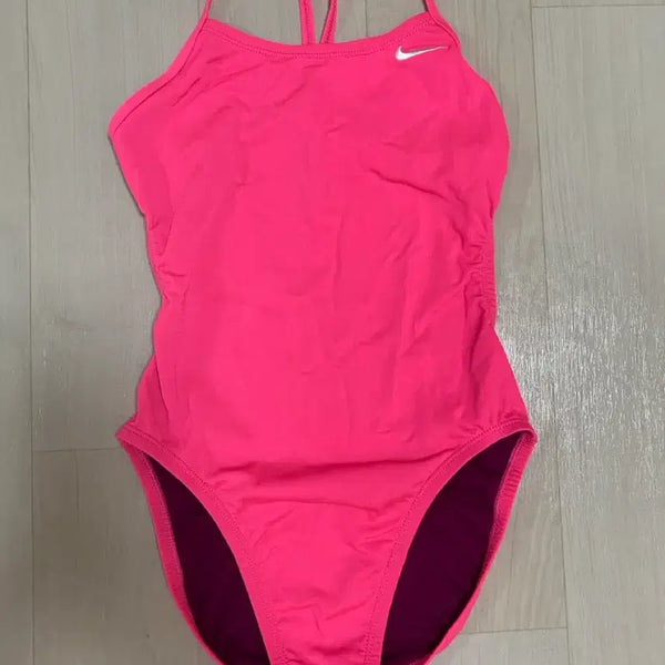 [BUNJANG] Nike Endurance Cut-Out Swimsuit Hyper Pink Size 28 / 나이키 수영복 컷아웃 28