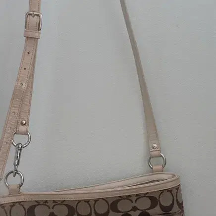 [BUNJANG] Coach Signature Pattern Crossbody Bag Beige / 코치 시그니처 패턴 크로스백 베이지