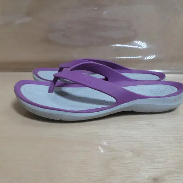 [BUNJANG] Crocs Flip Flop Sandals / 후루룩구제3 240 크록스 조리 플리플랍 슬리퍼 샌들 260804
