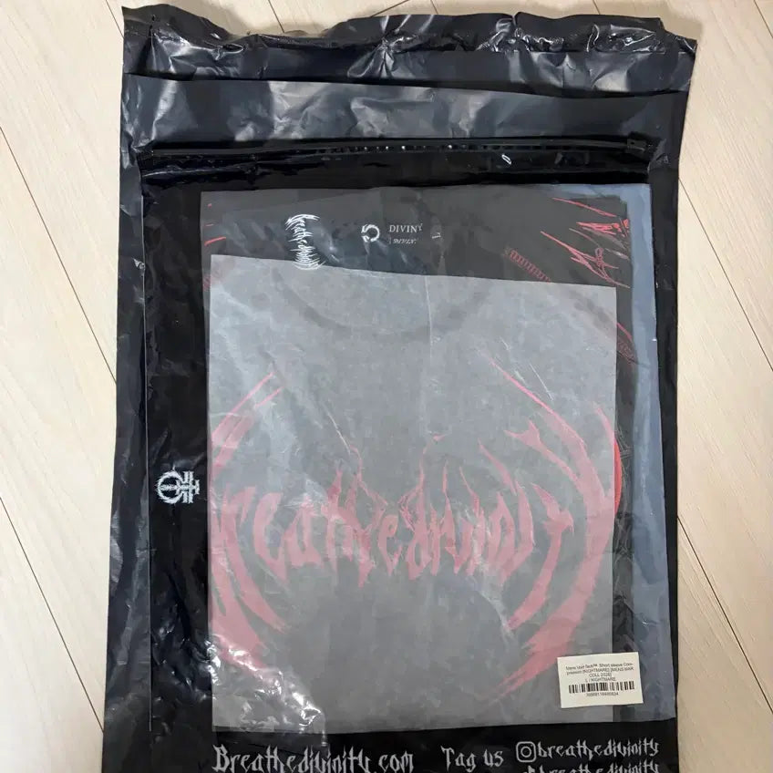 [BUNJANG] Breathedivinity Nightmare Compression T-shirt / [L]Breathedivinity