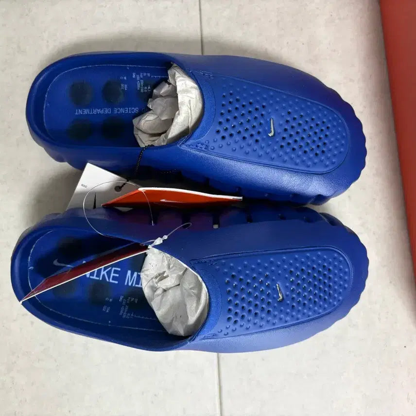 [BUNJANG] Nike Mind 001 Old Royal Metallic Silver Shoes / (W) 나이키 마인드 001 올드 로얄 메탈릭 실버 240