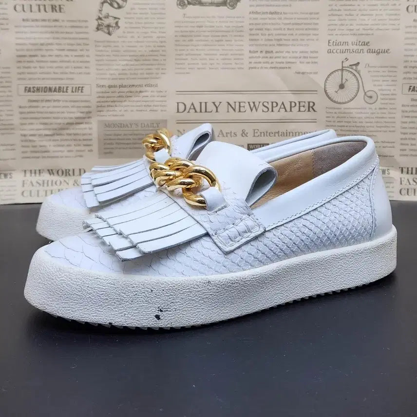 [BUNJANG] Giuseppe Zanotti Leather Loafers Size 37 (240) / 쥬세페자노티 레더 여성로퍼 37 240