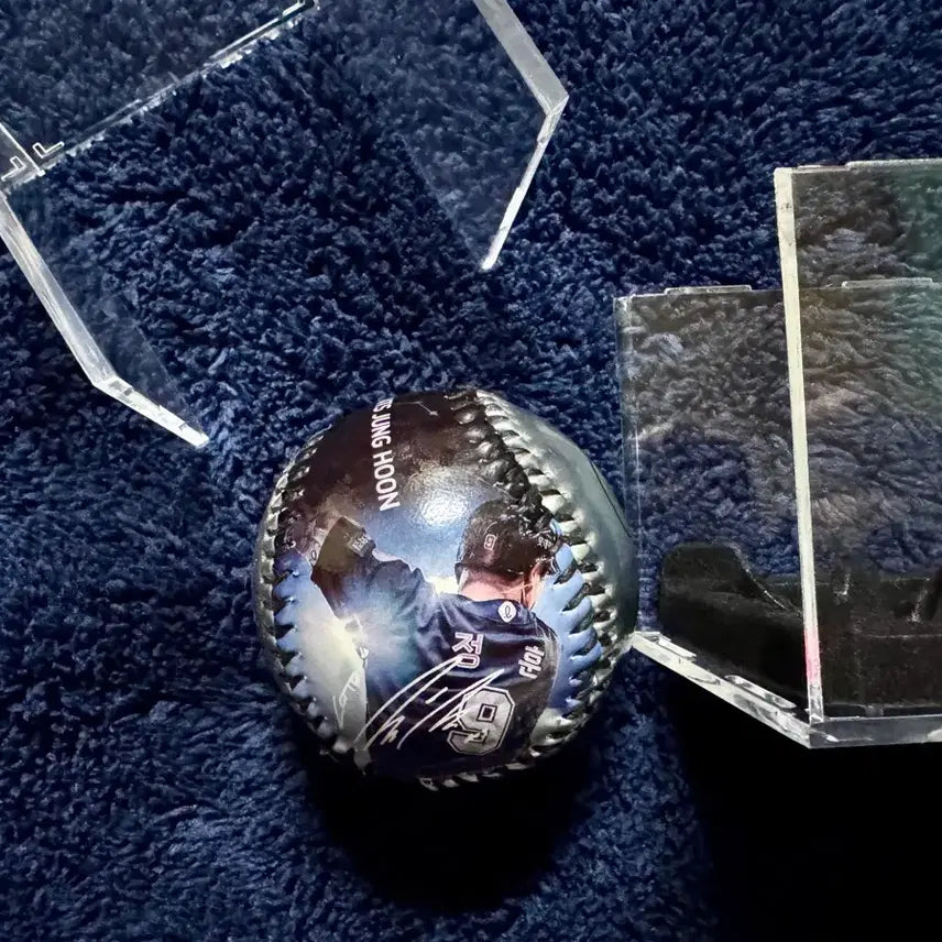 [BUNJANG] Lotte Giants Jeong Hoon Retirement Commemorative Baseball / 롯데저이언츠 정훈 은퇴 기념구 판매합니다