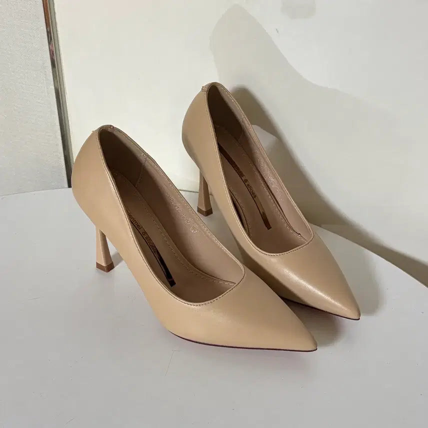 [BUNJANG] Women's 225 Size Beige Leather Pumps High Heels / @새상품 225사이즈 9cm 베이지 가죽 펌프스 하이힐 구두