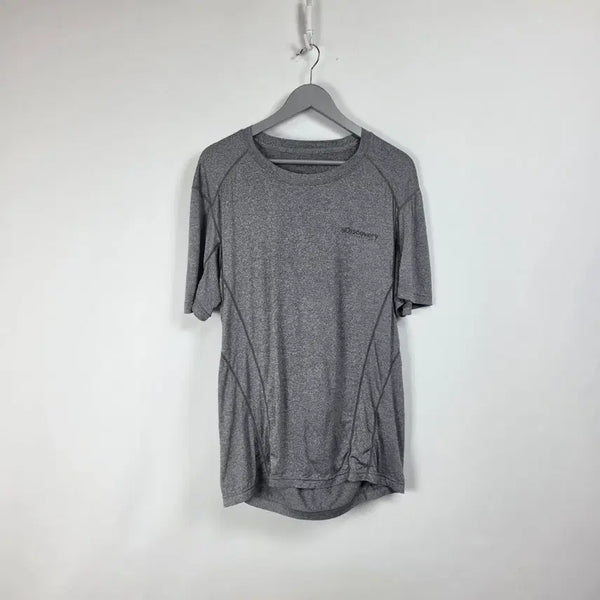 [BUNJANG] Discovery Functional Half-Sleeve T-Shirt Grey Men's Size 100 / 디스커버리 기능성 반팔 티셔츠 그레이 남 100. 260804