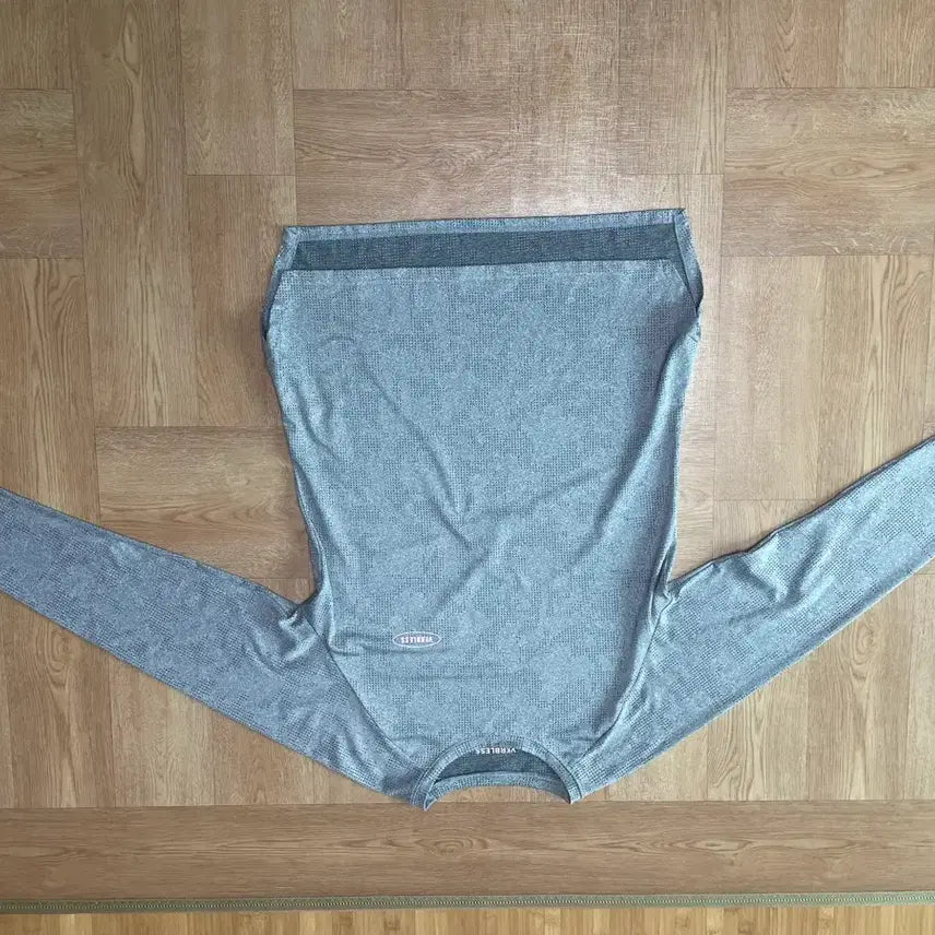 [BUNJANG] Runner's Club Long Sleeve Gray / 러너스 클럽 롱 슬리브 (GRAY