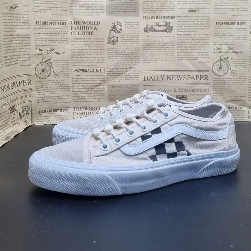 [BUNJANG] Vans Bass & Eye Checkerboard Sneakers / 반스 배스앤아이 체커보드 스니커즈 235