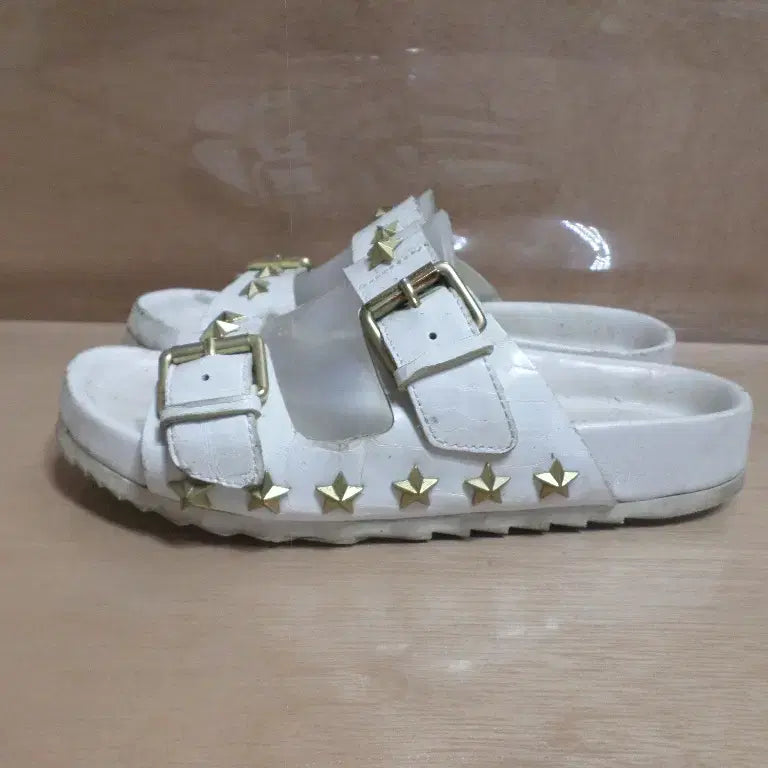 [BUNJANG] Ash White Slippers Sandals Size 240/260 / 후루룩구제3 240 아쉬 화이트 슬리퍼 샌들 260804