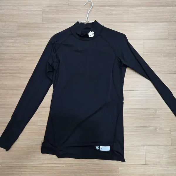 [BUNJANG] Under Armour Half-Neck Long-Sleeve Undershirt / 언더아머 하프넥 긴팔 언더셔츠 105
