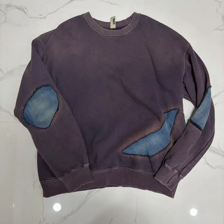 [BUNJANG] Blind Files Damaged Sweatshirt / 블라인드파일즈 데미지스웻1