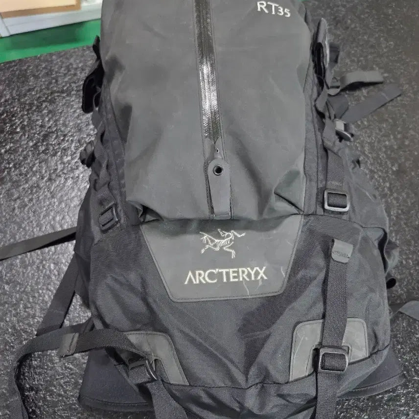 [BUNJANG] Arc'teryx RT35 Backpack Black / 아크테릭스 RT35 백팩 블랙