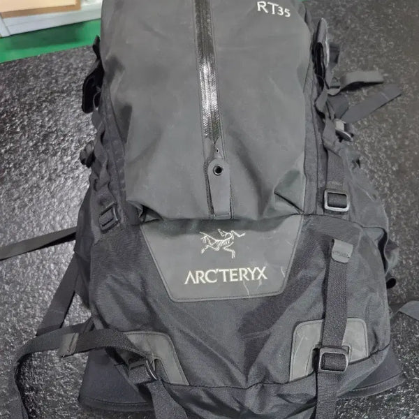 [BUNJANG] Arc'teryx RT35 Backpack Black / 아크테릭스 RT35 백팩 블랙