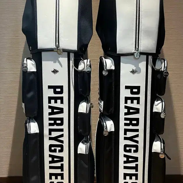 [BUNJANG] Pargates Golf Caddy Bag Black/Navy / 파리게이츠 골프 캐디백 블랙/네이비