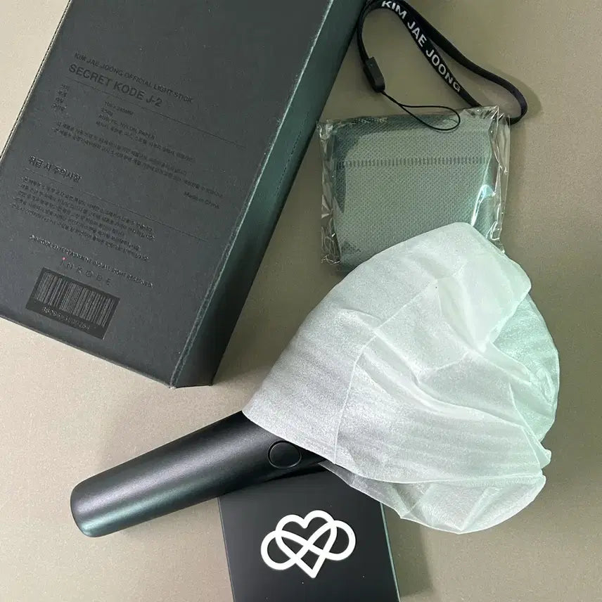 [BUNJANG] Kim Jaejoong Cheer Stick 'JaeBongi 2' Unused / (미사용)김재중 응원봉 재봉이2