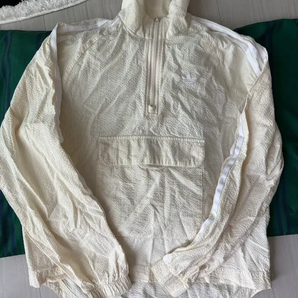 [BUNJANG] Adidas Anorak Light Yellow / 아디다스 아노락 연노란색