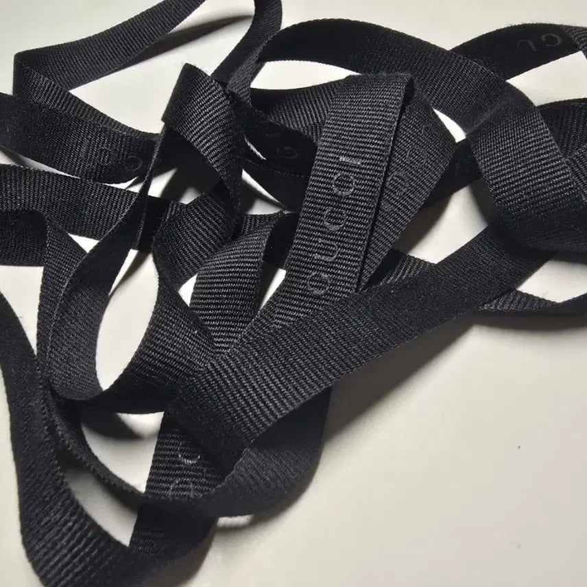[BUNJANG] Gucci Ribbon Packaging String (234cm) / 구찌 포장끈 (234cm) @ 구찌 리본끈 @ 구찌 끈 @ 명품 끈