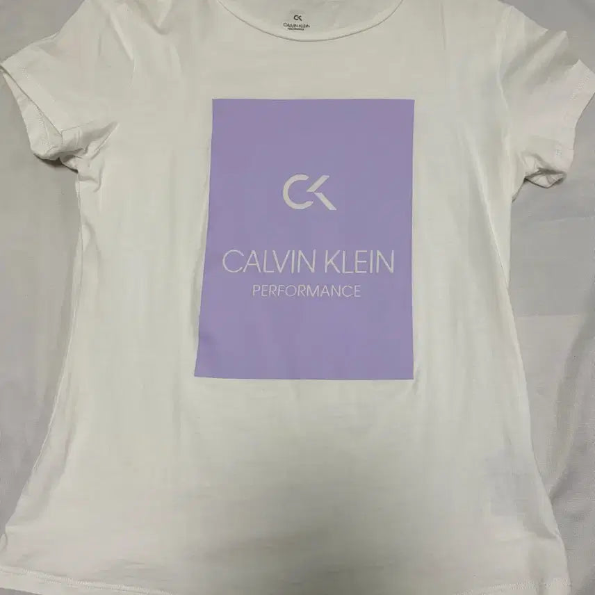 [BUNJANG] Calvin Klein Short Sleeve T-Shirt / CALVIN KLEIN 반팔(31일까지만판매)