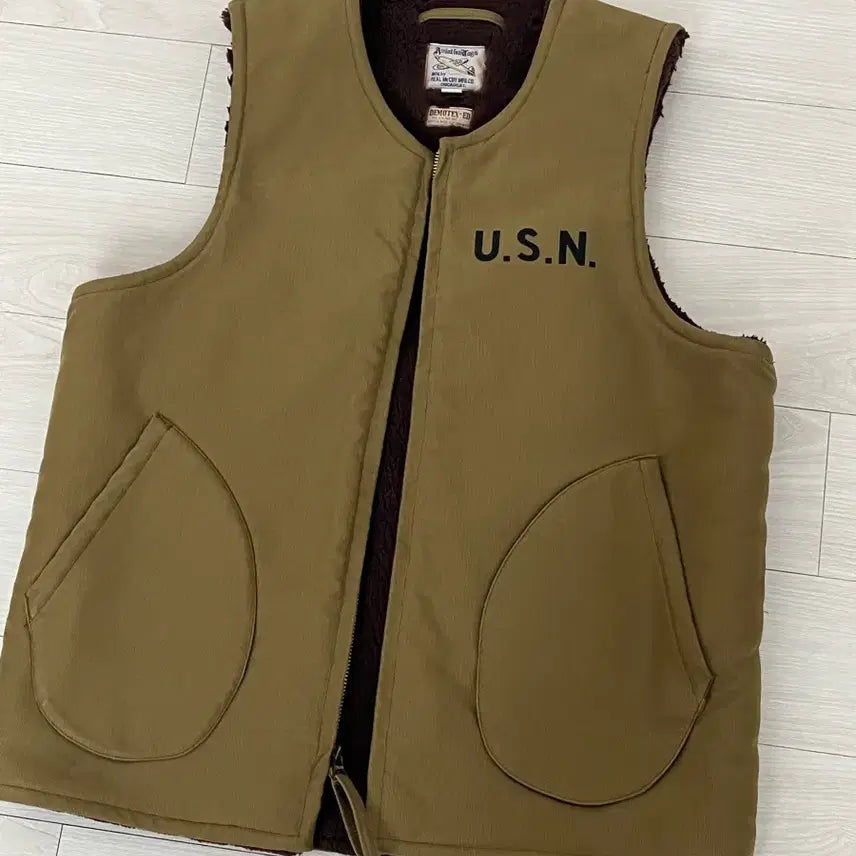 [BUNJANG] The Real McCoy's USN Alpaca N-1 Deck Vest (Size 38) / 리얼맥코이 USN 알파카 N1 덱자켓 베스트 (사이즈 38)