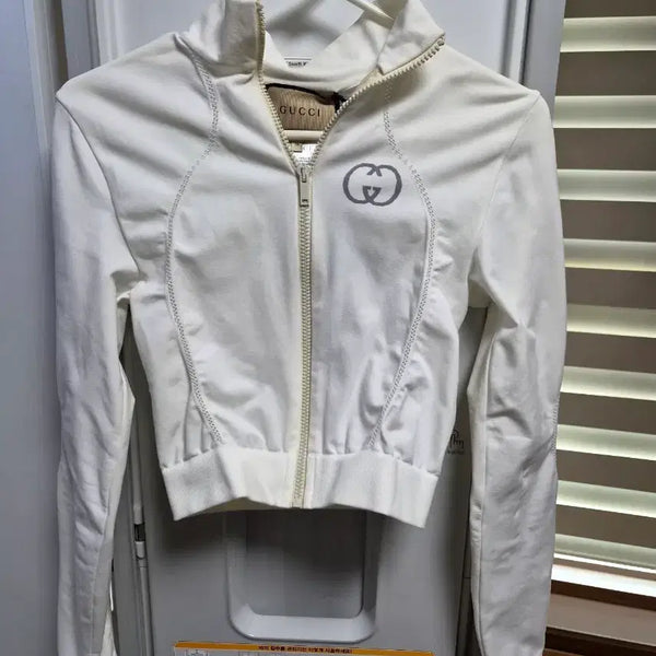 [BUNJANG] Gucci White Cropped Zip-Up Jacket M / 구찌 크롭 집업 새것
