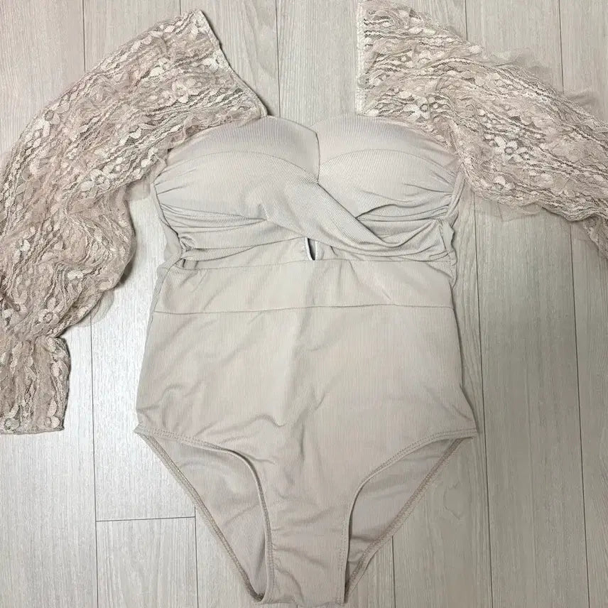 [BUNJANG] Beige Lace Long Sleeve Bikini Monokini / 베이지 레이스 긴팔 비키니 모노키니