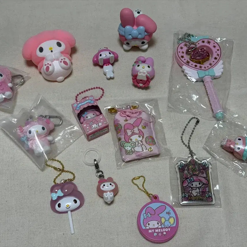 [BUNJANG] My Melody Gacha, Chibitomo, Keyring Bundle Set / 마이멜로디 가챠, 치비토모, 키링 일괄