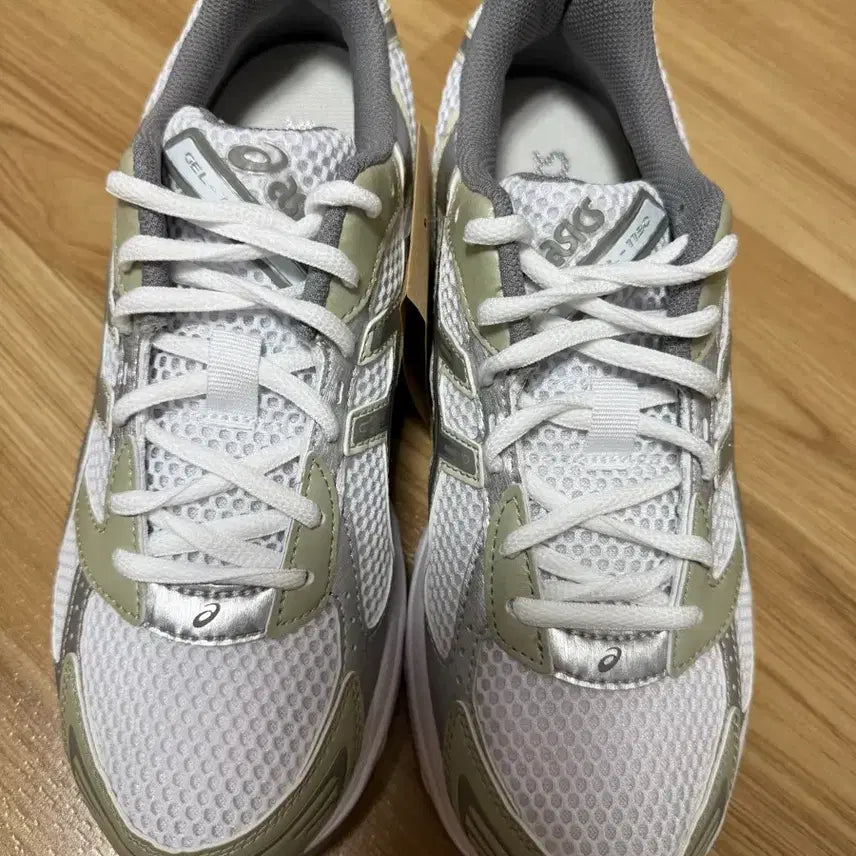[BUNJANG] Asics Gel-1130 White Dried Leaf Green Shoes / 새상품 아식스 젤 1130 화이트 드라이드 리프 그린 255