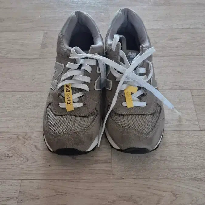 [BUNJANG] New Balance 574 Sneakers Size 260 / 뉴발란스 574운동화260