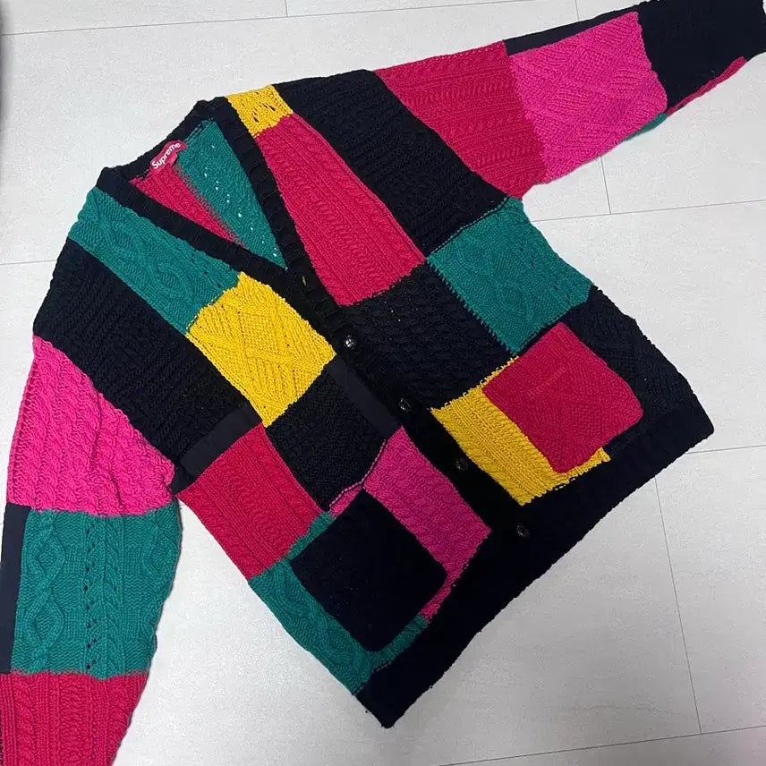 [BUNJANG] Supreme Patchwork Cable Knit Cardigan Black L / 슈프림 패치워크 케이블 니트 가디건 L판매합니다