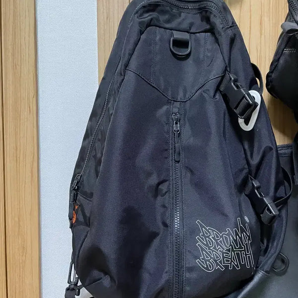 [BUNJANG] Brown Breath Sling Bag / 브라운 브레스 슬링백