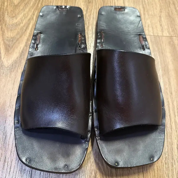 [BUNJANG] Jutanyumon Slipper / 쥬타뉴먼 슬리퍼